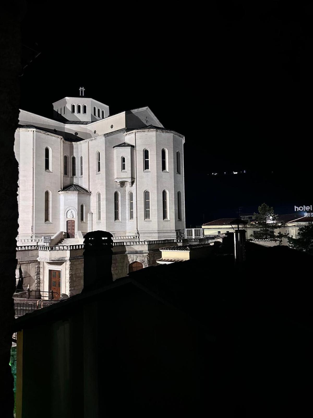 B&B Palazzo Sassatelli Cascia Εξωτερικό φωτογραφία