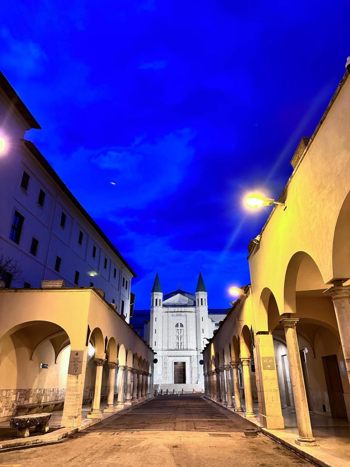 B&B Palazzo Sassatelli Cascia Εξωτερικό φωτογραφία