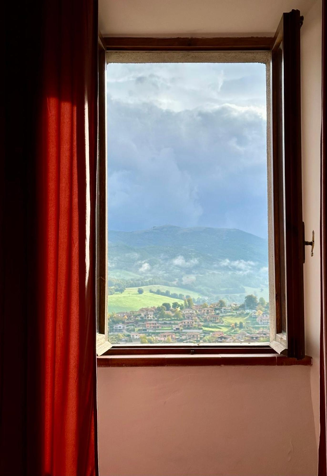 B&B Palazzo Sassatelli Cascia Εξωτερικό φωτογραφία