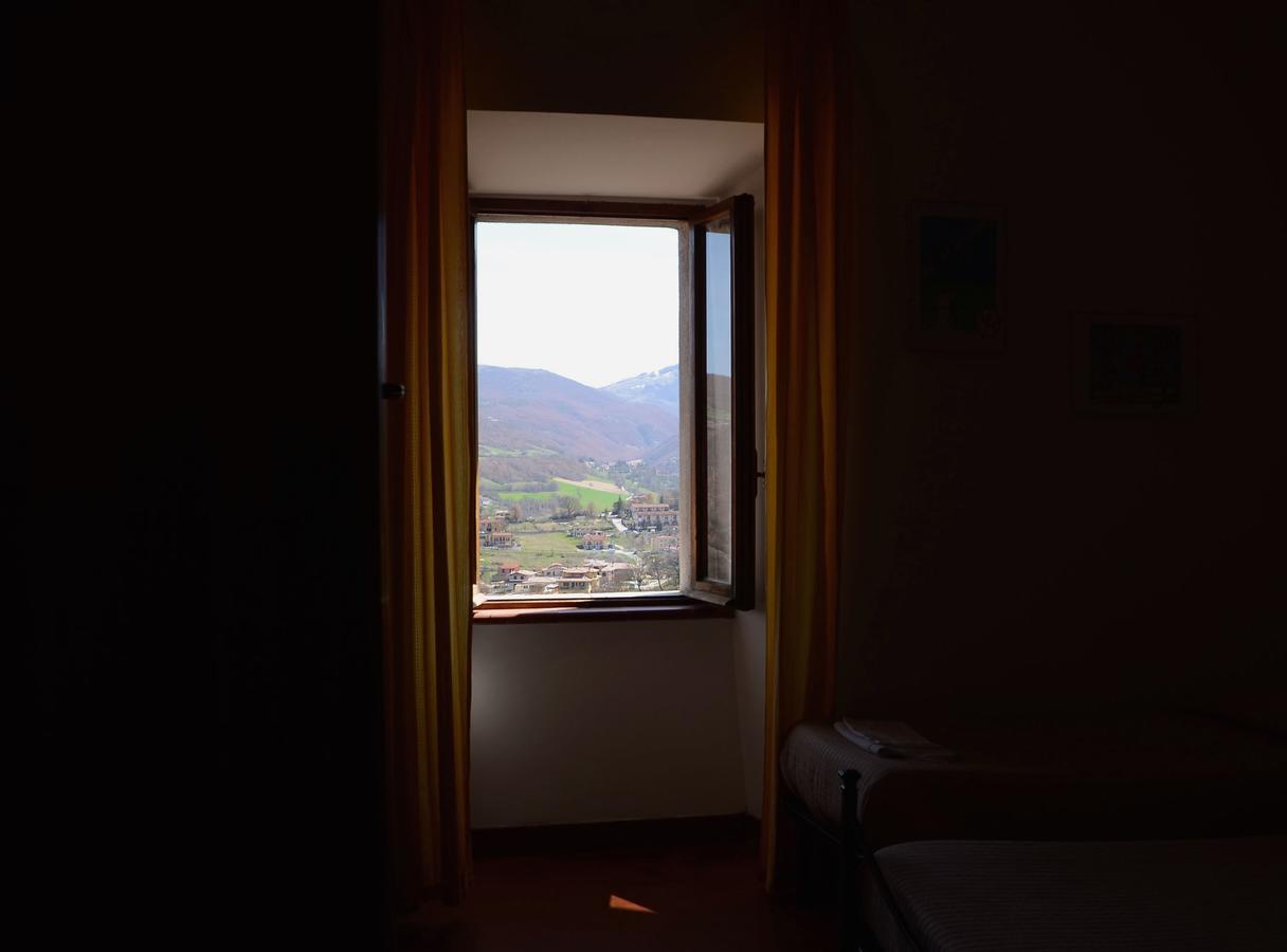 B&B Palazzo Sassatelli Cascia Εξωτερικό φωτογραφία